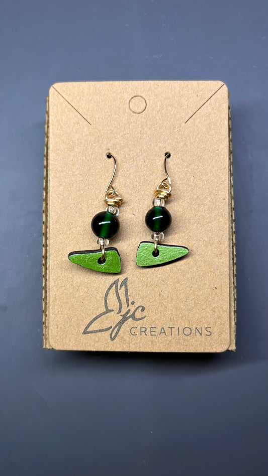 Dangle Earrings - green #1