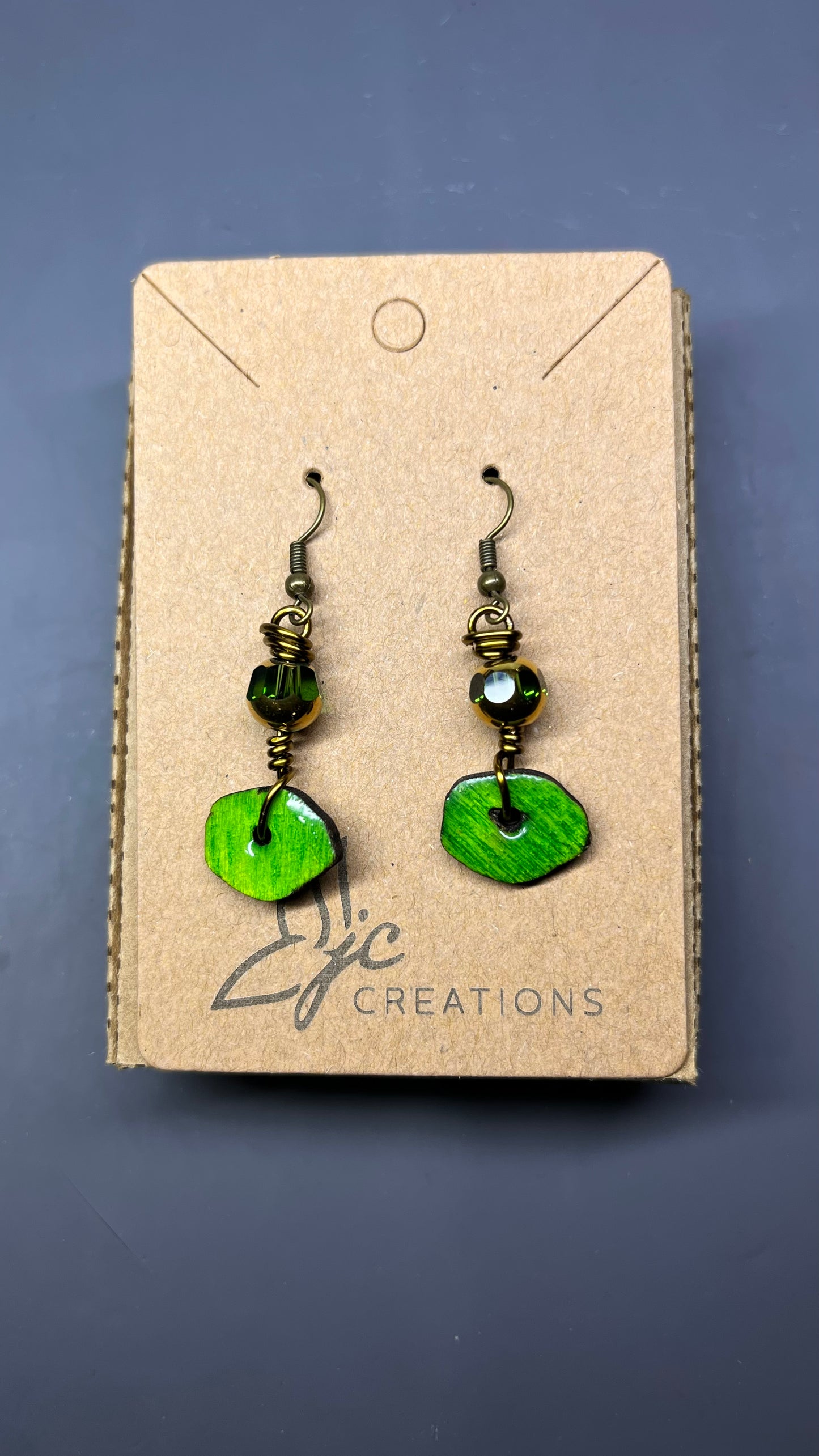 Dangle Earrings - green #2