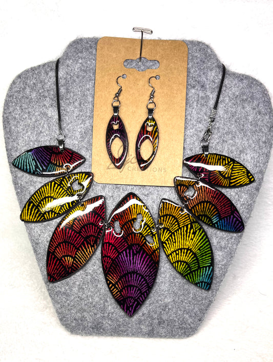 Elegant Statement Necklace