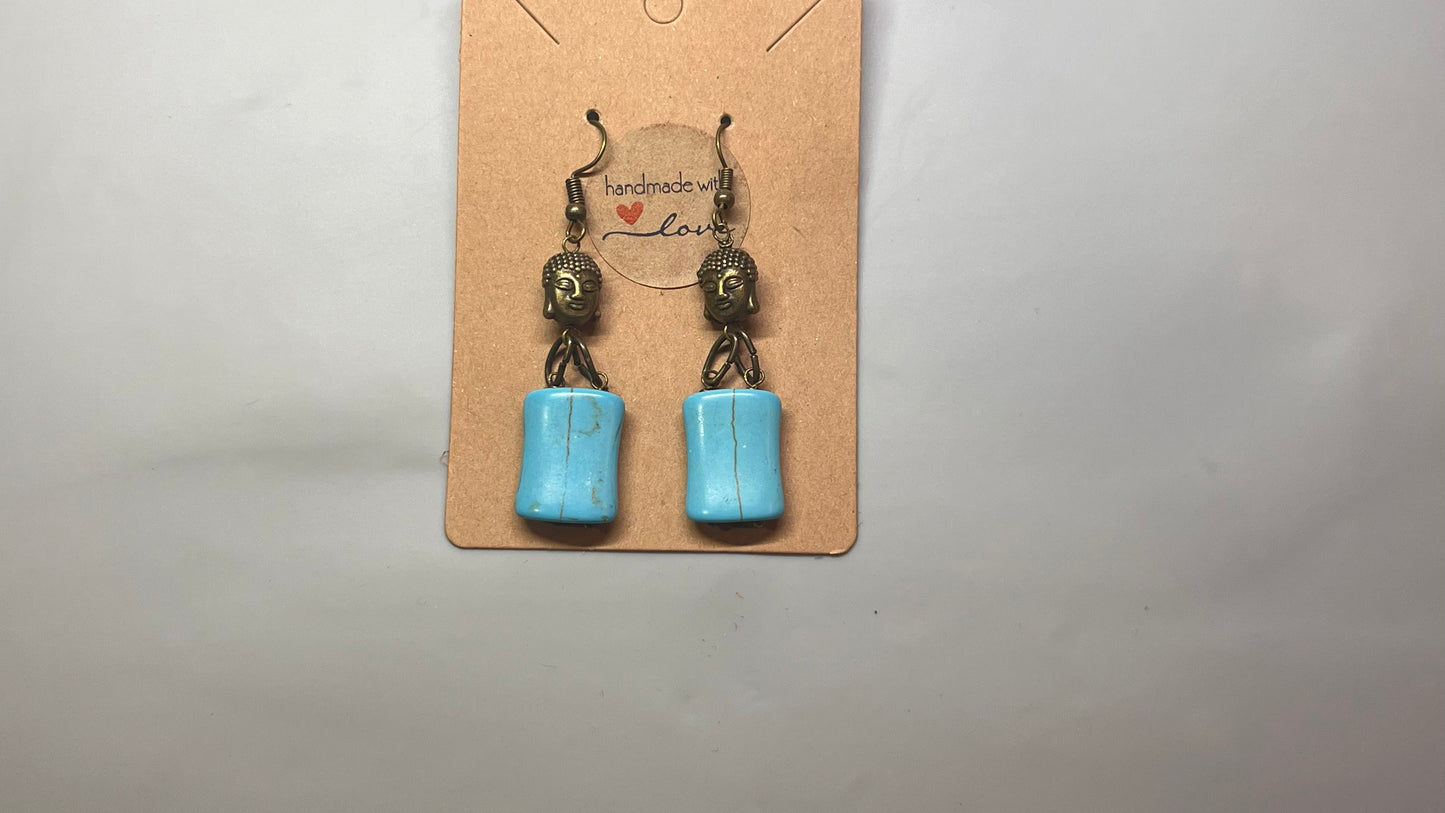 $5 Earrings Memorial Day Sale - Facebook video May 18, 2026
