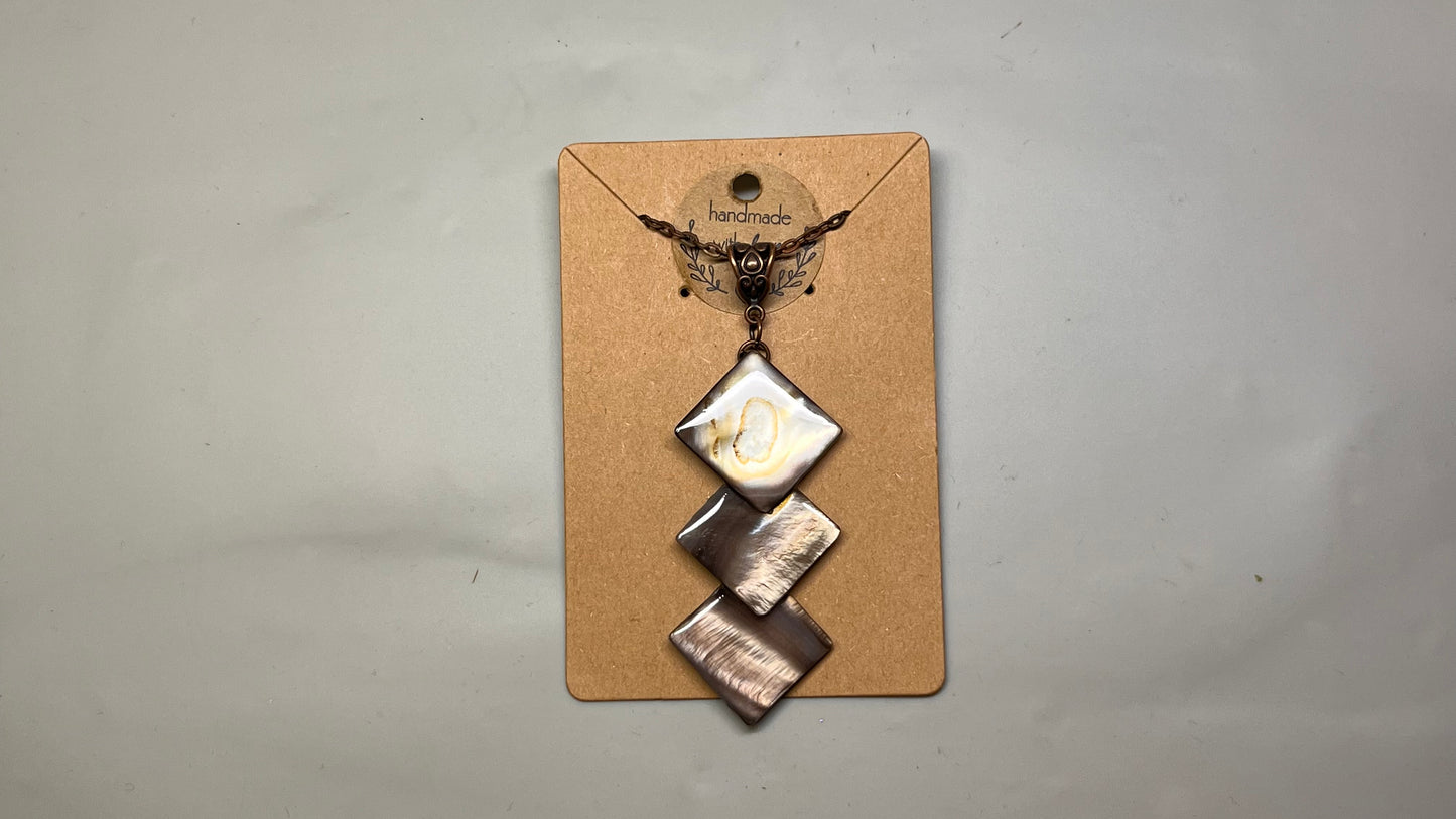 $5 Earrings Memorial Day Sale - Facebook video May 21, 2026